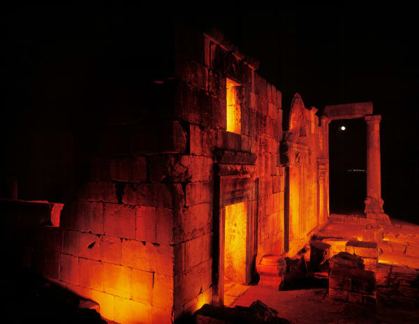 Neil Folberg, Ancient Synagogue of Bar Am, Israel, 1995
