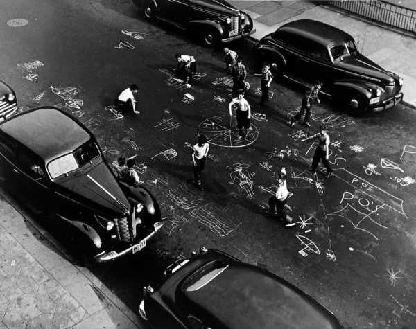 Arthur Leipzig, Chalk Games, New York City, 1950