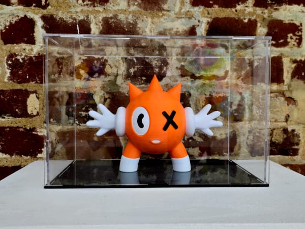 Tori Woolley, OX (Orange)