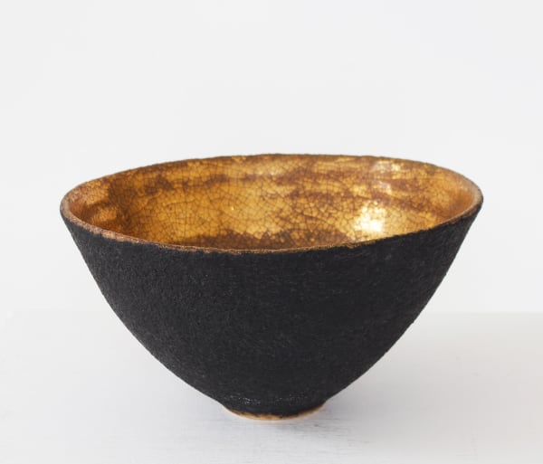 Sotis Filippides, Medium Bowl with Gold Interior, 2021