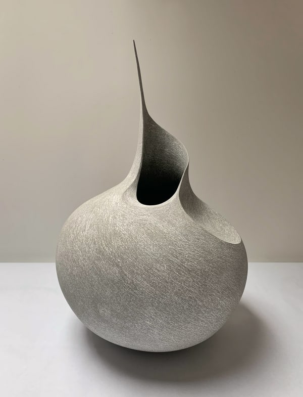 Mitch Pilkington, Large Grey Point Stoneware Vessel, 2021