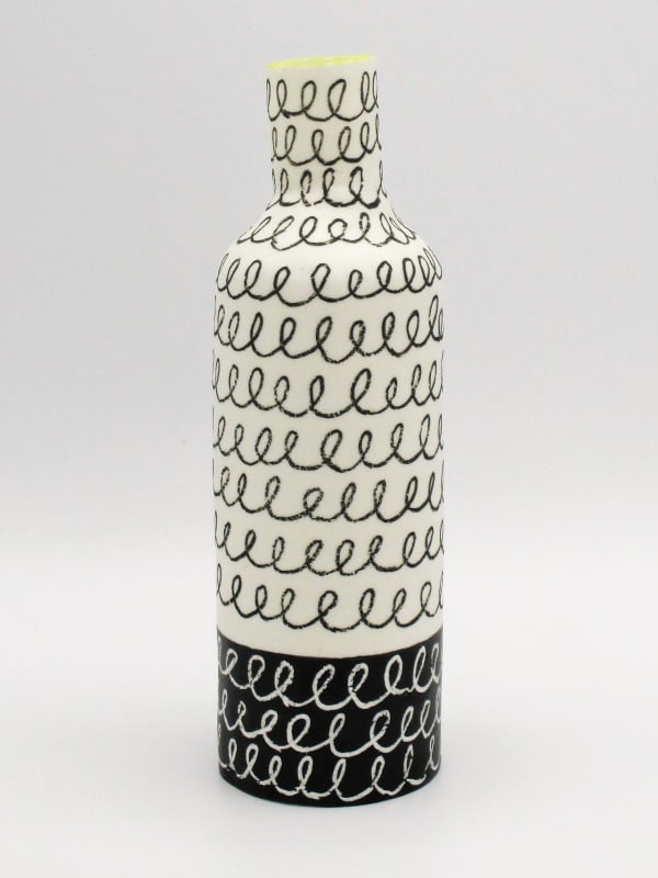 Jane Muende, High shoulder bottle, blalck & white with contrasting helter skelter lines, lime green rim, 2020