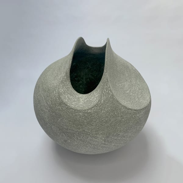 Mitch Pilkington, Grey Stoneware Pod, 2021