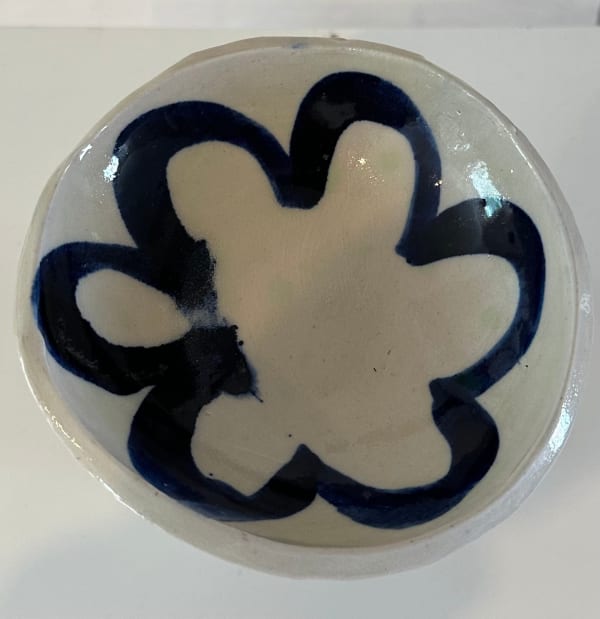 Louise Kaye, Pink and gold trophy IV