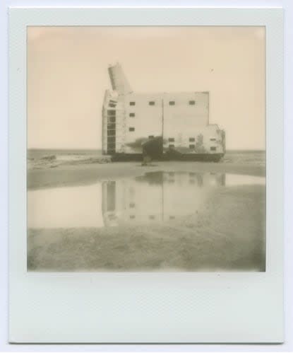 When dead ships travel 15