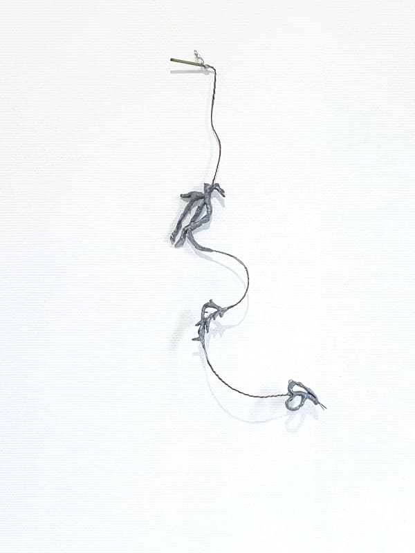 Sofía Bonilla Otoya, Led being (to fall like ivy to fall), 2024