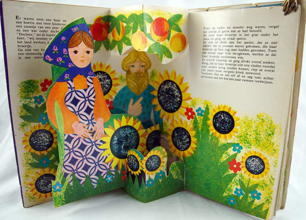 De Wilde Zwanen. Pop-up spread