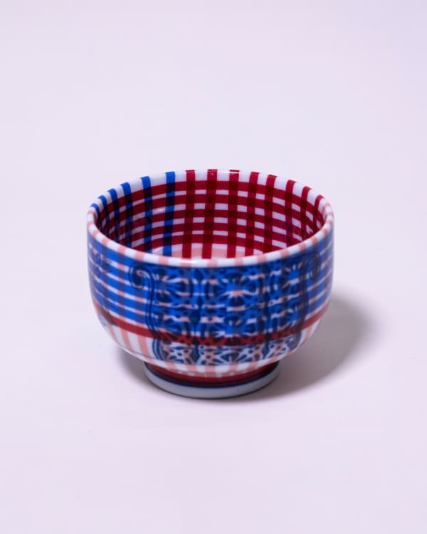 Simone Post, POST-PORCELAIN - re-wrapped Arita Ware: Cup 3, 2024