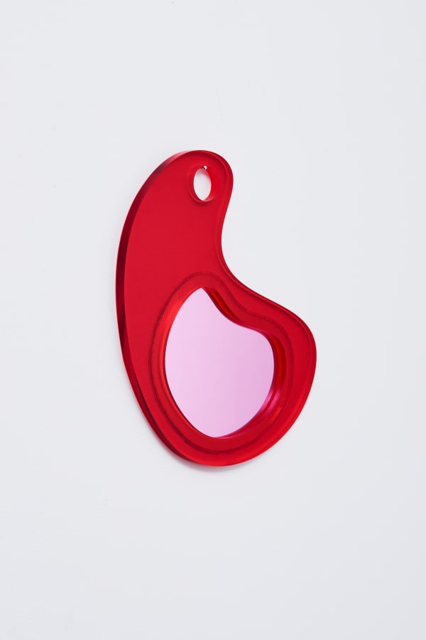 Jesler Muntendam, Sheen hand mirror red