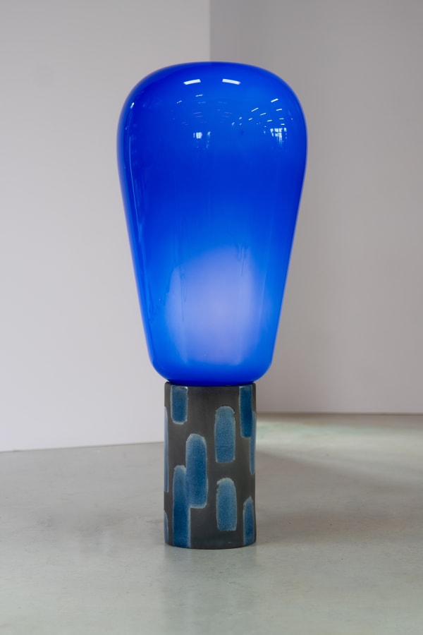 Kiki van Eijk, RAKU Sprouts Light object L blue