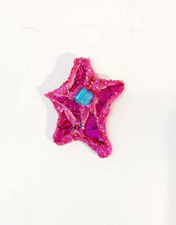 Andrew Logan, Tiny Pink Star Blue Gem, 2025