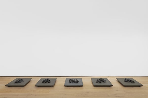 Lili DUJOURIE Sonate B serie, 2007 Set of 5: each clay, on grey MDF pedestal Pedestal: 3 x 66 x 56 cm