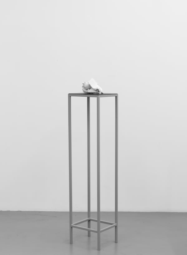 Lili DUJOURIE Epigramme 1, 2008 Metal, baked clay 148.5 x 33 x 29.5 cm