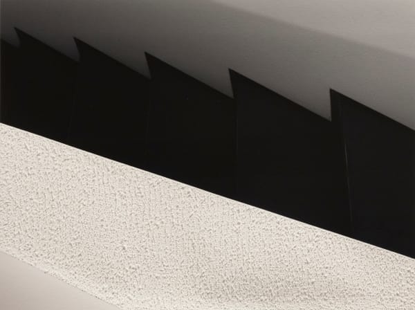 Mohammed Kazem, Receiving Light, 2019