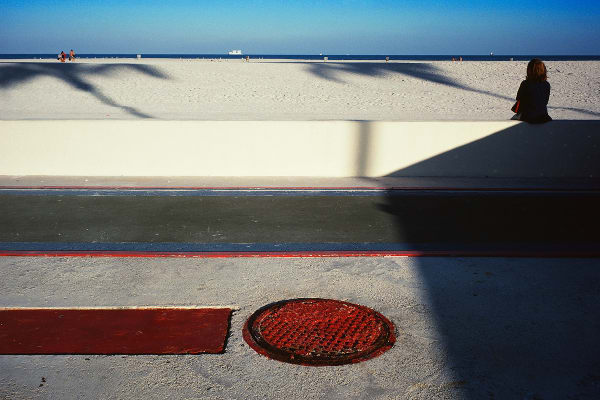Constantine Manos, American Color 2 (Miami Beach, FL), 1982