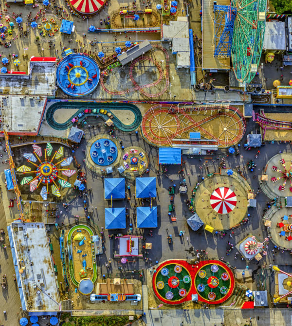 Jeffrey Milstein, Coney Island 2, 2017