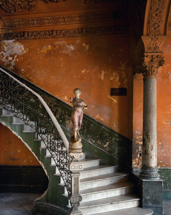 Andrew Moore, Escalera La Guarida, 1998