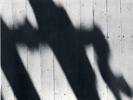 Aaron Siskind, New York (South Street) 3, 1947