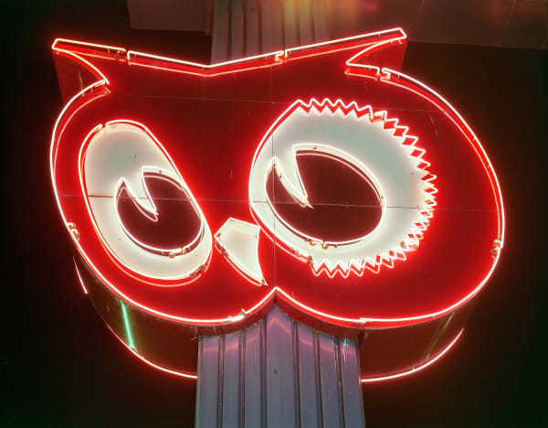 Jim Dow, Sign for a Red Owl Supermarket, ND 22, Dickinson, ND, 1981