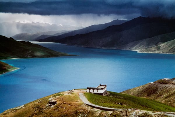 Steve McCurry, Tibetan Holy Lake, Lhasa, Tibet, 2004
