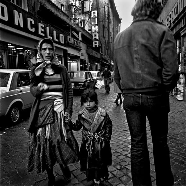 Stephan Brigidi, Mother and daughter, Campo dei Fiori, 1976