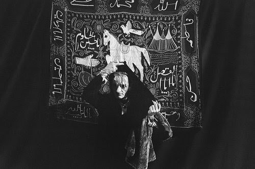 Tahmineh Monzavi, Tina (tapestry with horse and dove), 2010-2012