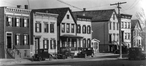 Ralph Steiner, Row of Albany Houses (the Yaddo Summer), 1928