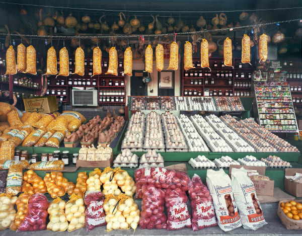 Jim Dow, Blackie’s Vegetable Stand, Atlanta Farmer’s Market, US 41, I-75, Forest Park, GA, 1979