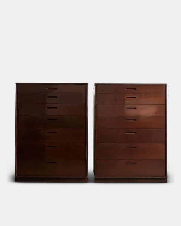 Pair of Chest of Drawers/Dressers