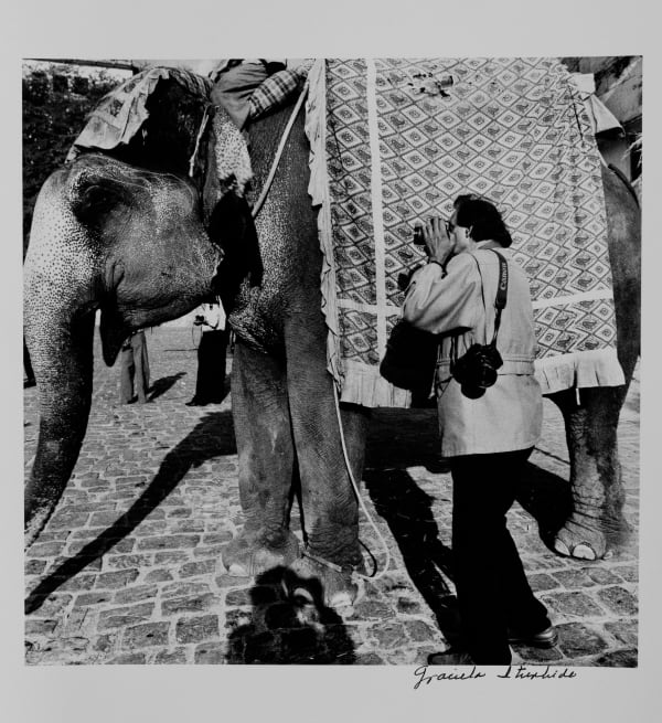 Graciela Iturbide, Raghu Rai, Norte de la India, 2000