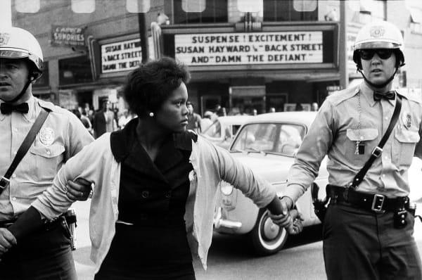 Bruce Davidson, Untitled [Lady and policeman], A Time of Change, 1961-1965