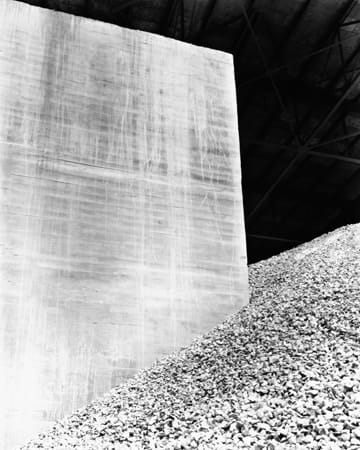 Manuel Alvarez Bravo, Puerta cancelada [also called La Tolteca], 1930-32