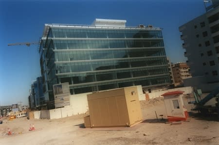 Asako Narahashi, Dubai, from the series Coming Closer and Getting Further Away, 2009