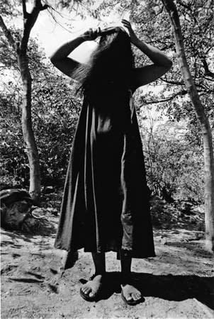 Graciela Iturbide, Libro Marcha política (descanso), Juchitán, 1984