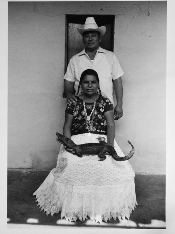 Graciela Iturbide, Padrinos del lagarto, Juchitán, Oaxaca, 1988