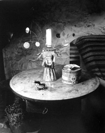 Evelyn Hofer, Calder, Still Life, Roxbury, 1976