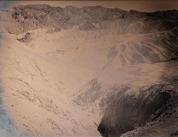 Binh Danh, Death Valley National Park (Formation Near Road), 2016