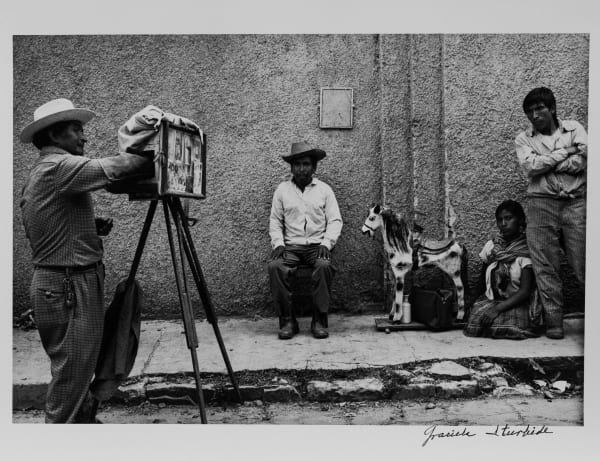 Graciela Iturbide, El fotógrafo (versión), Chiapas, 1975