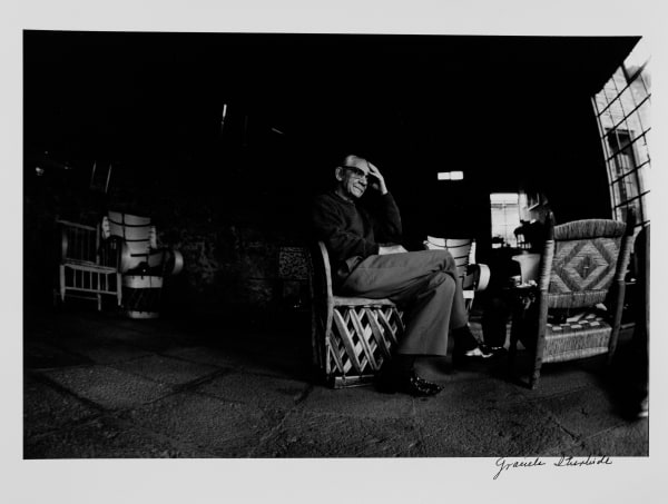 Graciela Iturbide, Manuel Alvarez Bravo en su casa, México, 1980s
