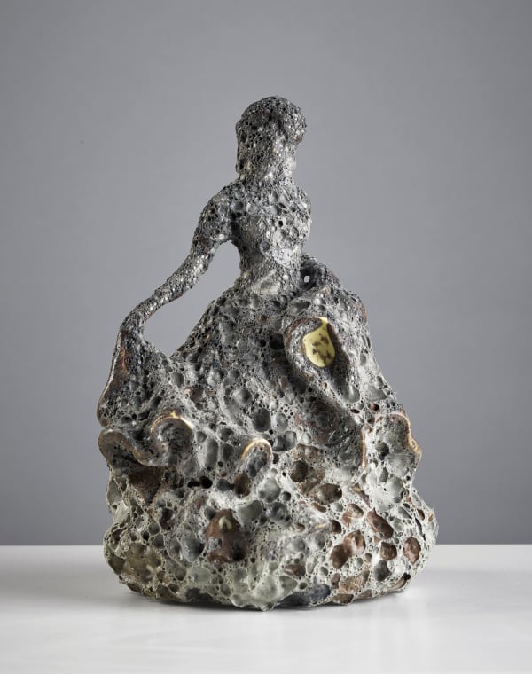 Jessica Harrison RSA ROYAL DOULTON FIGURINE PRETTY LADIES SUMMER HN5322 Found ceramic, glaze 15 x 15 x 22 cm