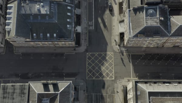 Chris Leslie ZATVARANJE, 2020 Film 5 mins 59 secs 4K / Colour / 16:9 Edition of 4