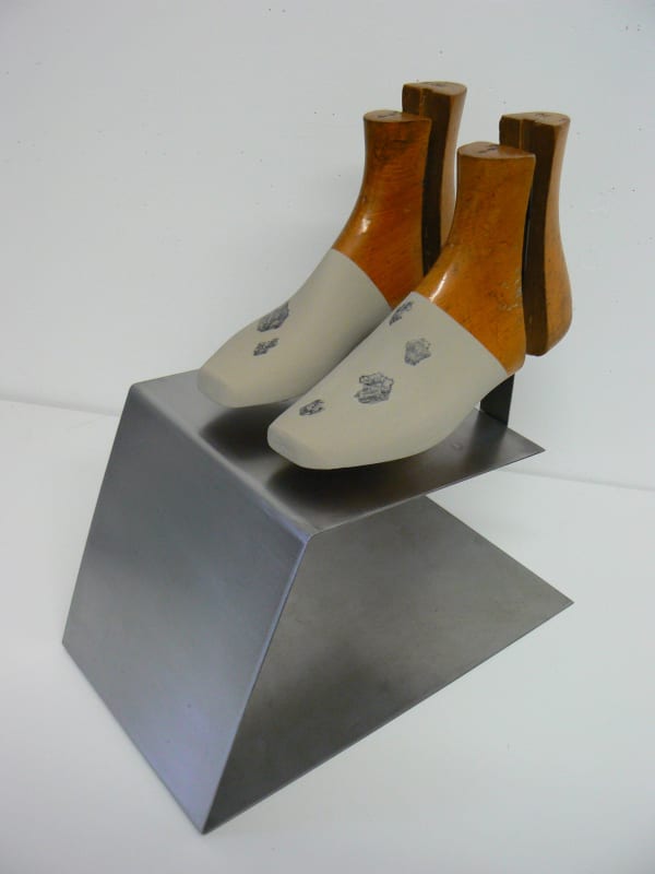 Victoria Clare Bernie Portrait of the Artist in a Meteor Shower, 2021 Pencil, gesso, pigment, leather, last, mirror, brush and steel Wall piece: 32 x 22 x 30 cm Floor piece: 44 x 23 x 39 cm