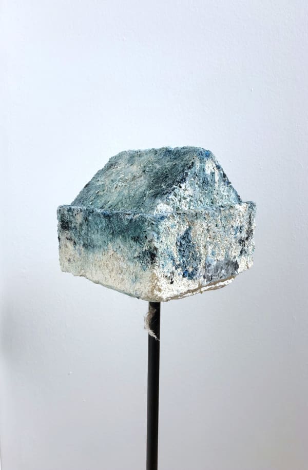 Billy Brown, Hut on stand – Sea Blue