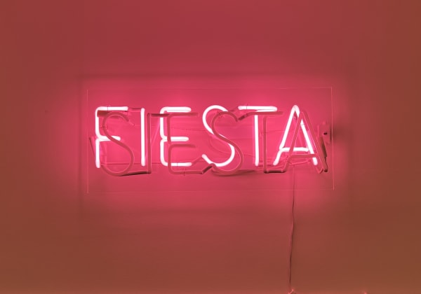 Alejandro Diaz Fiesta/Siesta, 2010-2022 Alternating pink and blue blinking neon on clear plexi 26 x 11 x 4.5 in 66 x 27.9 x 11.43 cm Edition 2 of 5 plus 2 AP