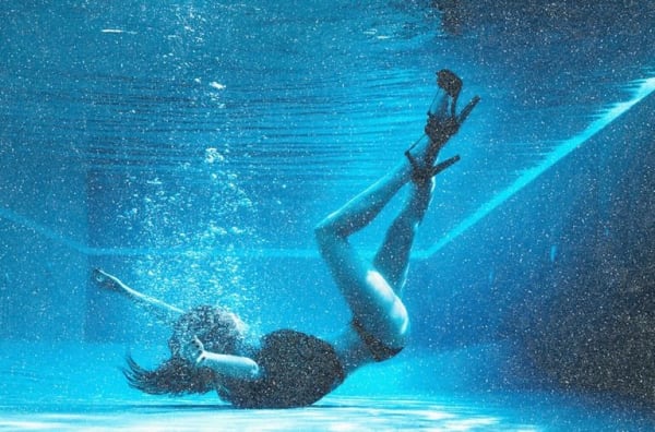 David Drebin, Below The Surface (Diamond Dust) (lg), 2020