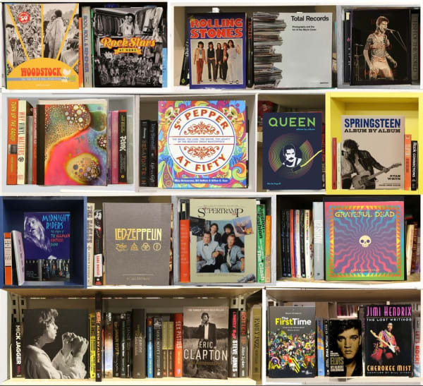 Max Steven Grossman, Rock SQ 8 (Lightbox), 2023