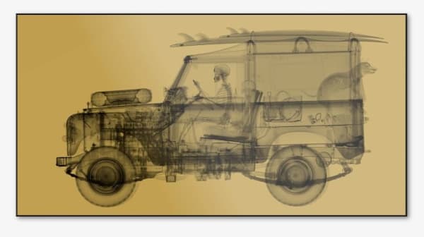 Nick Veasey, Land Rover Surfer