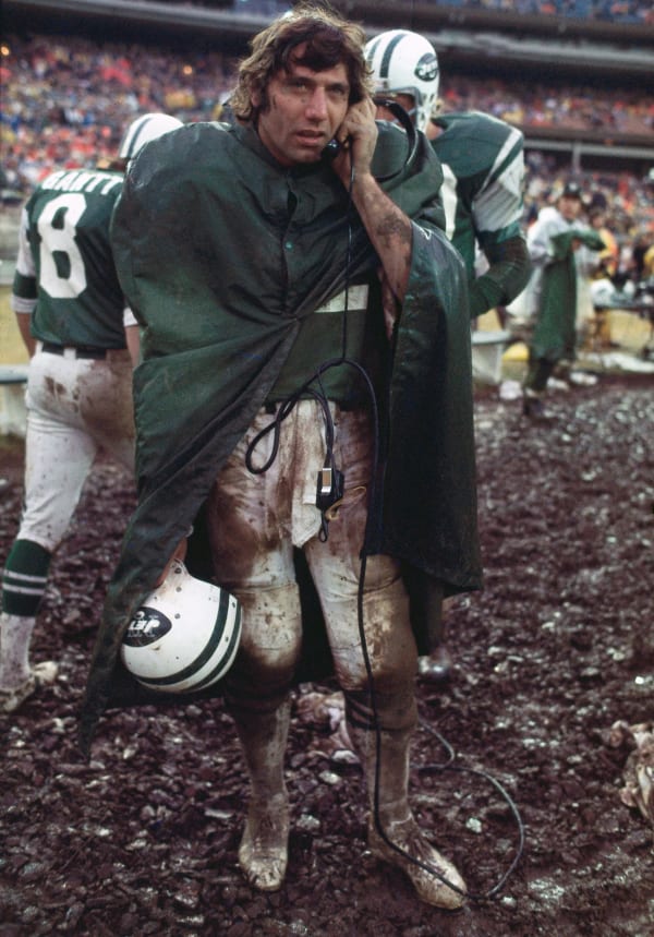 Neil Leifer, Joe Namath in the Mud, 1974