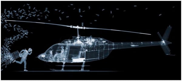 Nick Veasey, The Fly Away (med), 2024