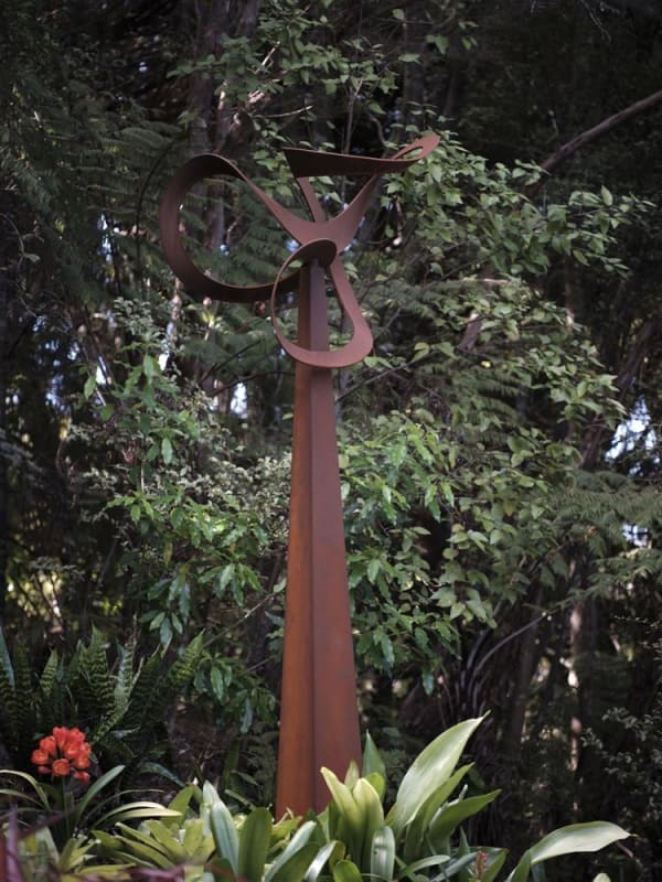 Ray Haydon Orbital, 2020 corten steel 1750 x 1000 x 1000 mm